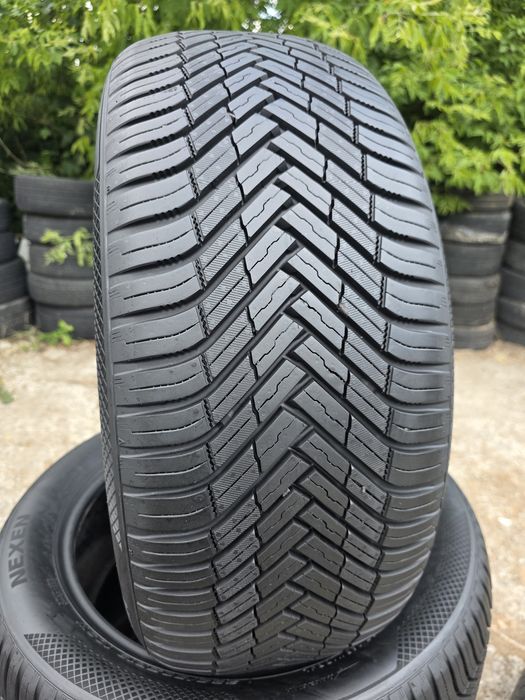 Шини всесезонні як нові !! 235/50r19 NEXEN  czech repablik 25 й рік