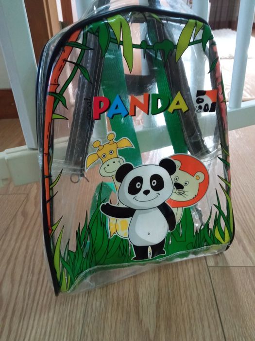 Mochila transparente do Panda
