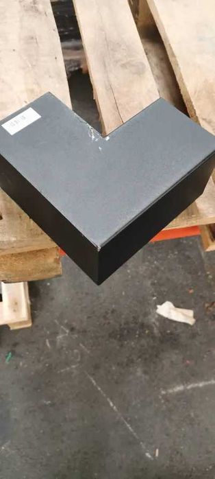 Łącznik kantówki słupa belki 90x90 czarny mat 2 końce narożnik