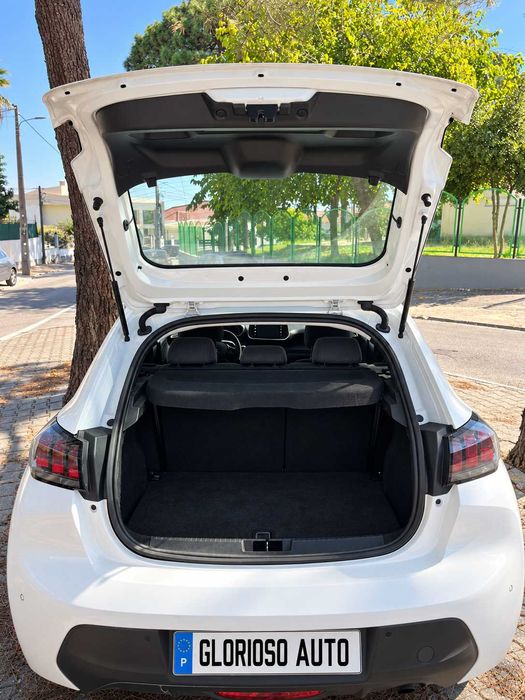 Peugeot 208 Allure Pack - Branca