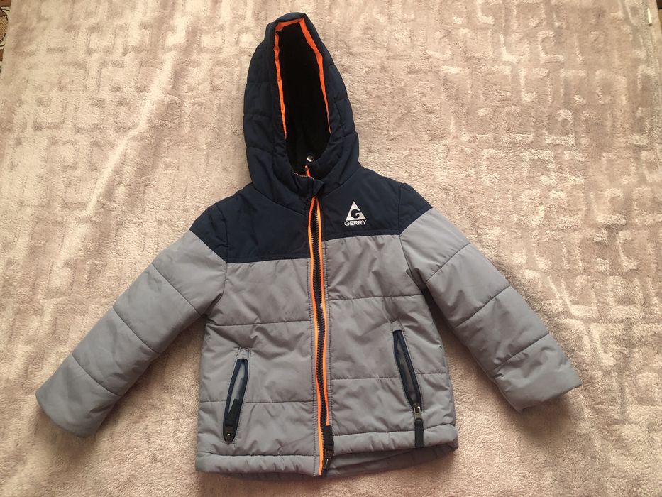 Курточка весна-осінь на хлопчика 2,5-3 роки