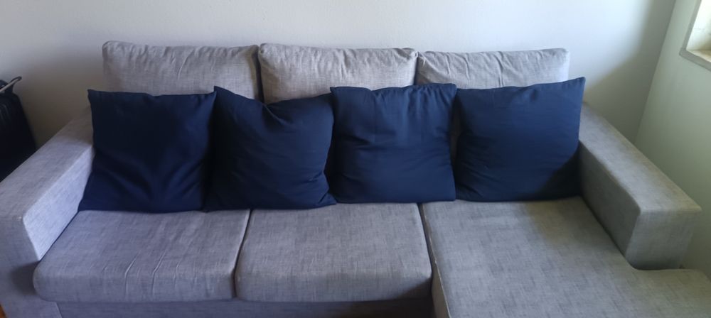 Sofá 3 lugares com chaise longue + Almofadas