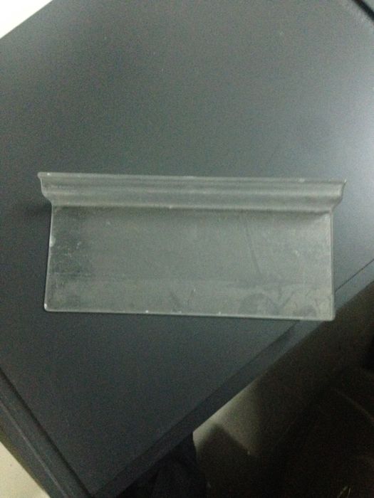 Prateleiras em acrílico para Multiregua em bom estado