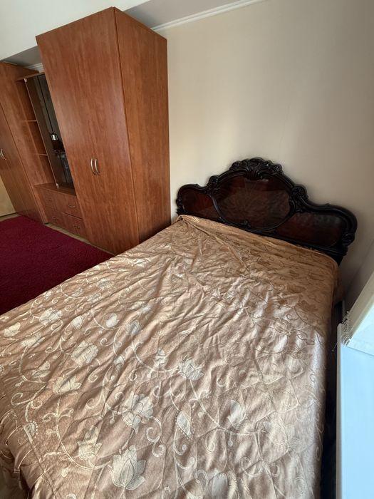 Виставка , власник