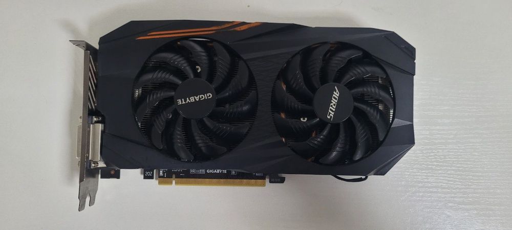 Відеокарта Gigabyte rx 580 8gb