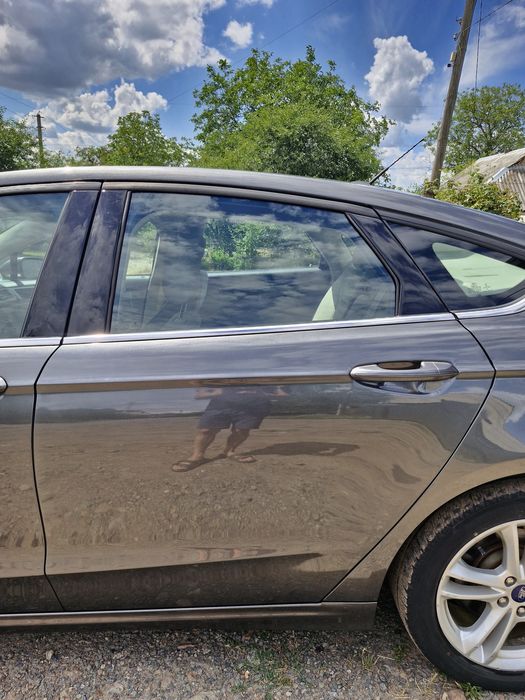 Кузовні запчастини Ford Fusion 2018 рестайл Код фарби J7 сірий