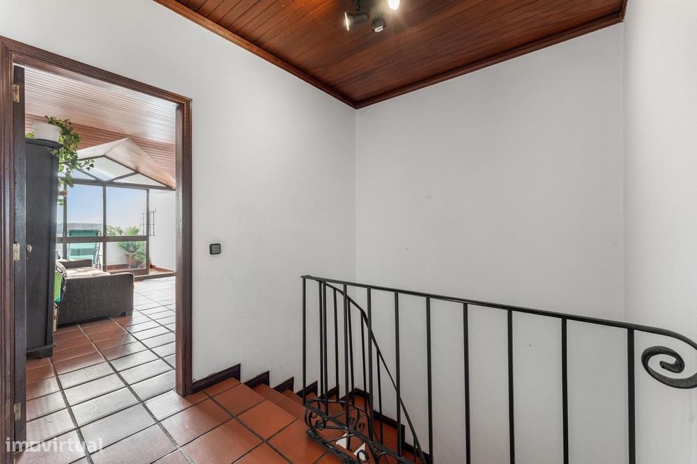 Penthouse T4 com piscina, Junqueiro Carcavelos, Cascais