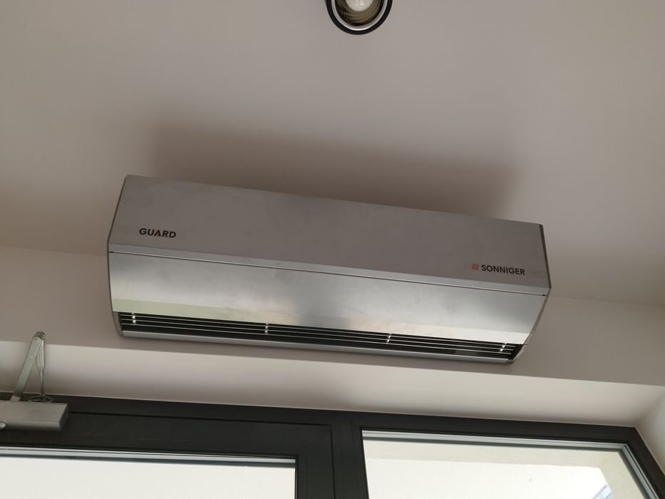 Kurtyna powietrzna  GUARD 100E  3szt ze sterownikami