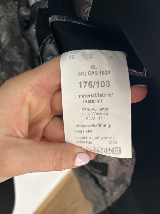 Skoking czarny zakardowy