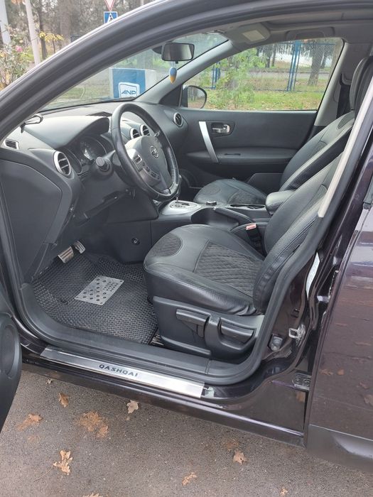 Nissan Qashqai 2012.2.0 Автомат.