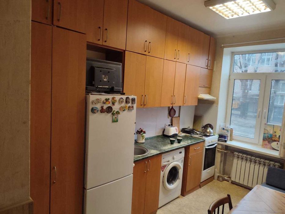 Продаж 1 кімнатної квартири під б'юті кабінет або салон