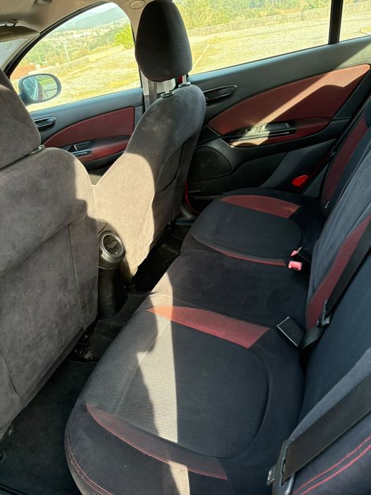 vendo Fiat bravo 1.4 T-JET versão SPORT completa com 150cv