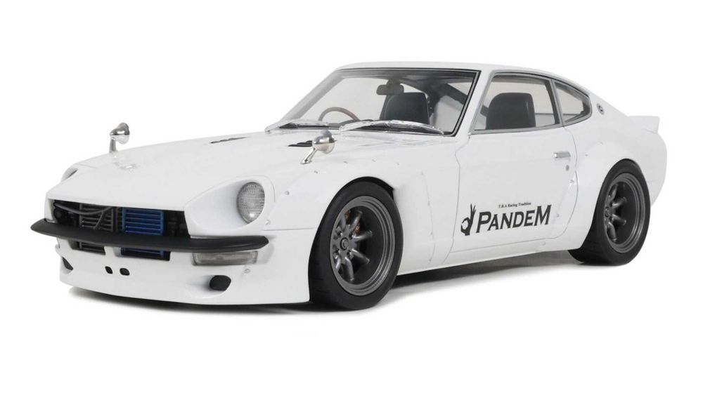 Model 1:18 Otto Nissan Fairlady 240 Z PANDEM 2015 white (OT1167)