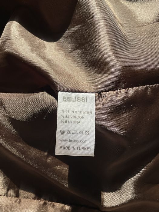 Turecki elegancki damski blezer Belissi w kratę