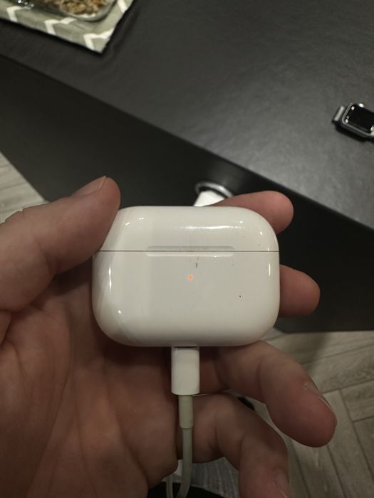 AirPods Pro 2 lightning