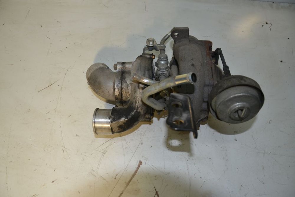 turbina 2.2 D4 turbo Lexus 2.2 220  toyota 17201-26010