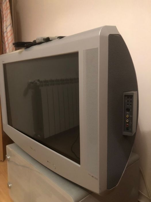 2 Televisões para venda - Sony e Philips-ver fotos