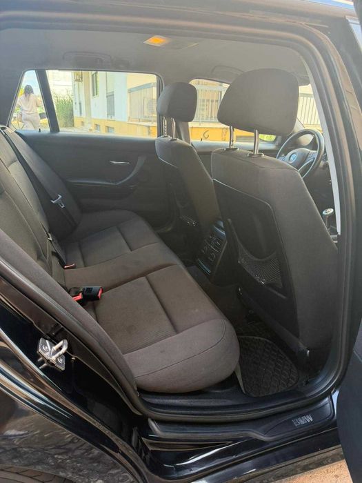 BMW 318d 2.0 143cv - bancos aquecidos