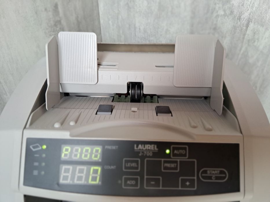 Laurel J-700 Лічильник банкнот. Машинка для счёта денег. Счётчик денег