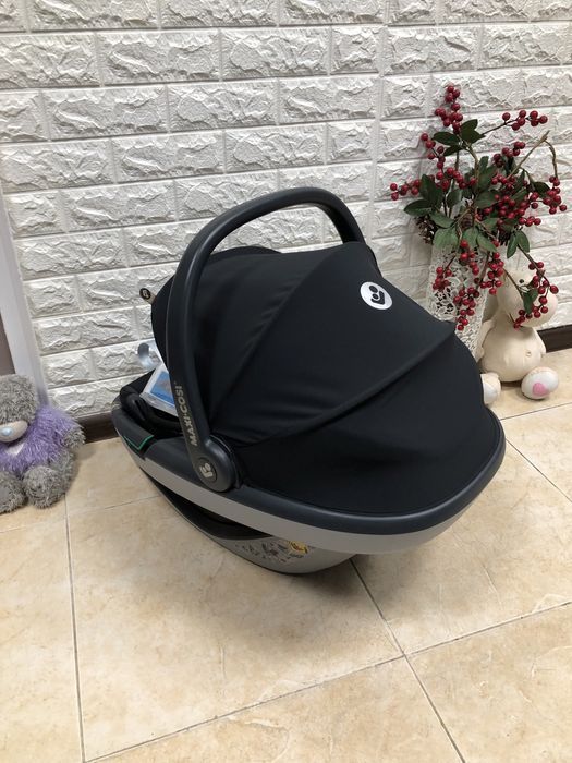 Автокрісло MAXI-COSI Coral 360 Група 0+ (0-13 кг) автолюлька база