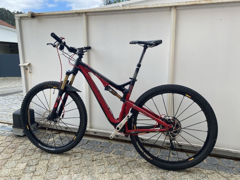 Intense Carbon Comp