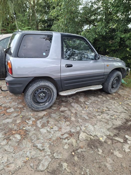 Toyota rav 4 terenówka
