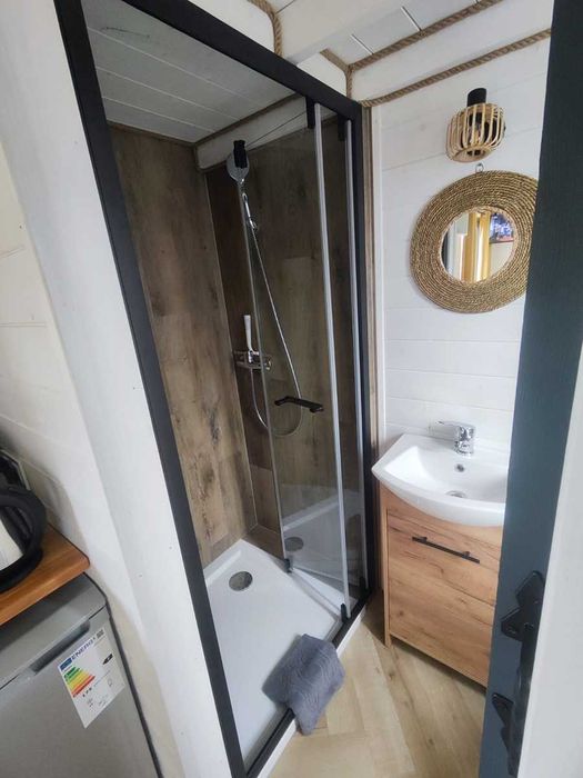 KRYNICA TINY HOUSE nowoczesne domki blisko centrum Krynicy Morskiej