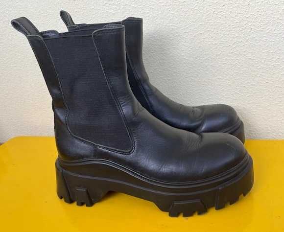 Шкіряні черевики ZARA на тракторній підошві, розмір 39