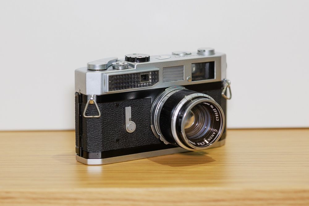 Canon 7 rangefinder + Canon 50mm f/1.8 | Filme 35mm | LTM | Fotómetro