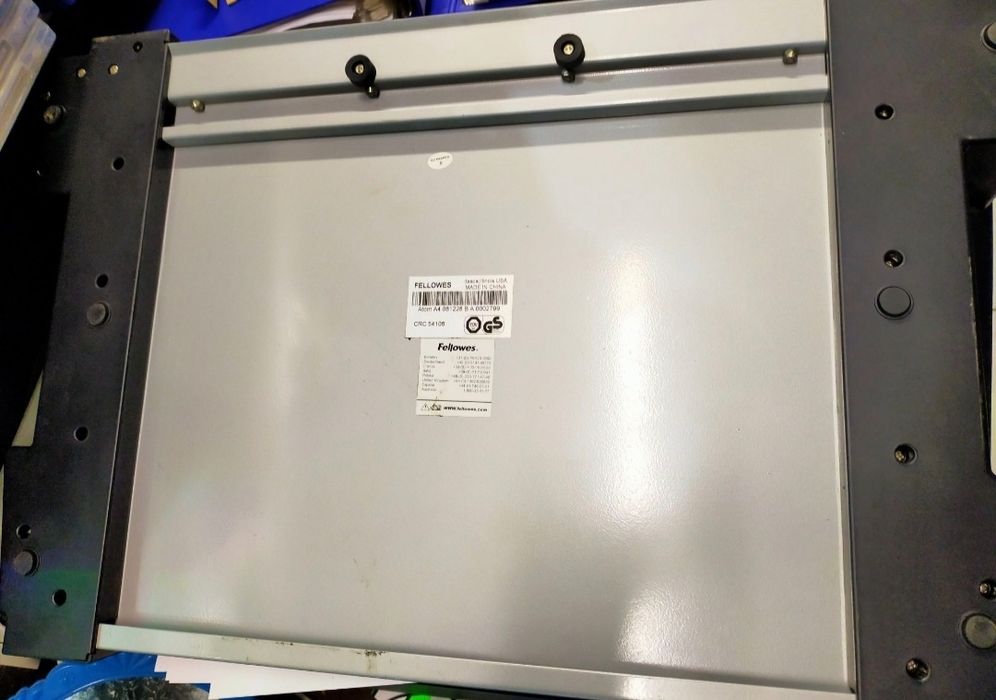 Trymer/gilotyna fellowes ATOM A4