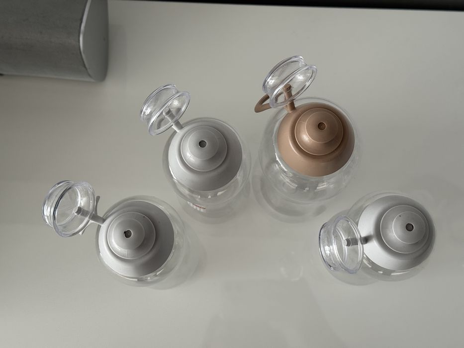 Na sprzedaz 4 butelki Dafi plus filtry