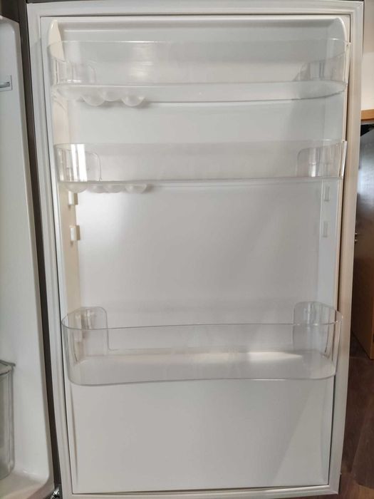 Frigorífico Zanussi ZRB36104WA/ZRB36104XA