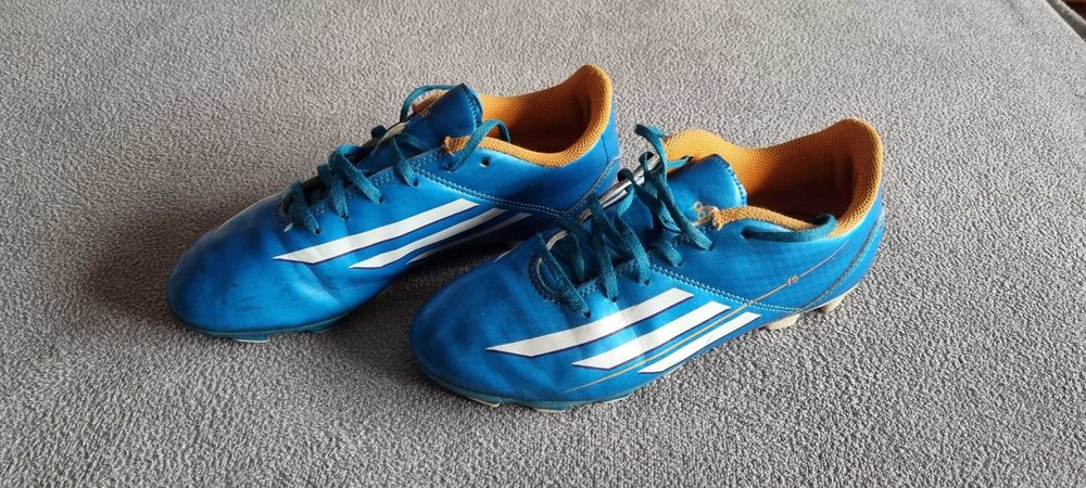 Sprzedam Korki Adidas