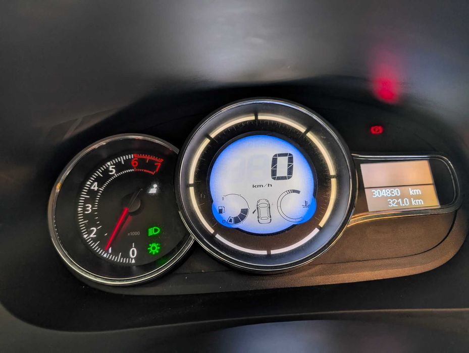 Renault Fluence 1.6 16V LPG - Salon Polska