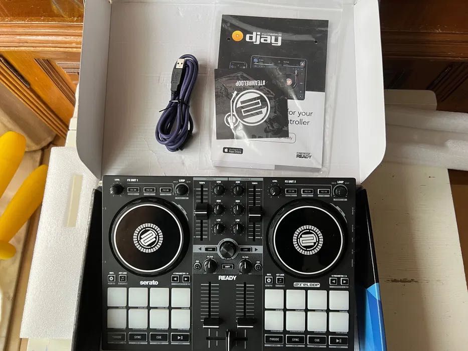 Mesa Controladora Dj - Reloop Ready