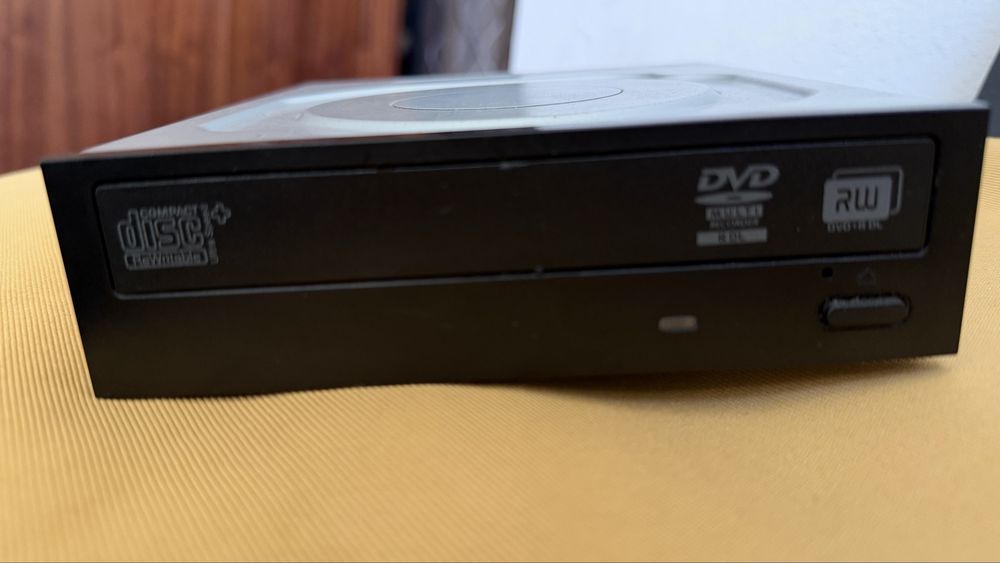 HP CD Recorder/Player447122904513269761
