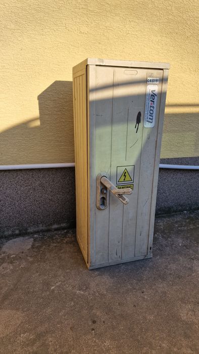 Skrzynka Elektryczna Budowlana