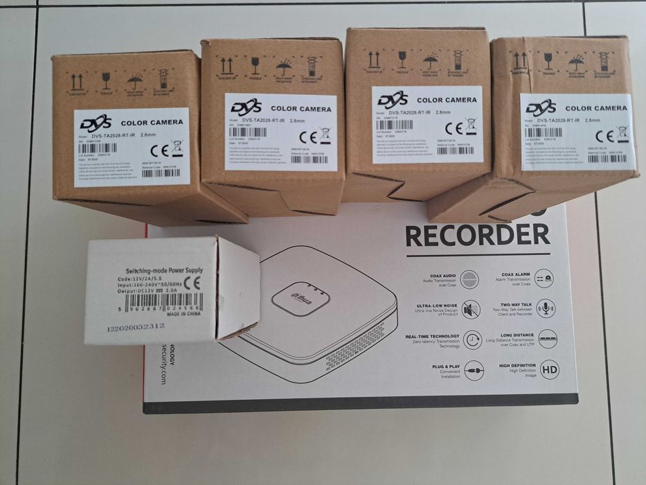 Video rejestrator DAHUA + 4 Kamery + 20m. kabla . NOWY