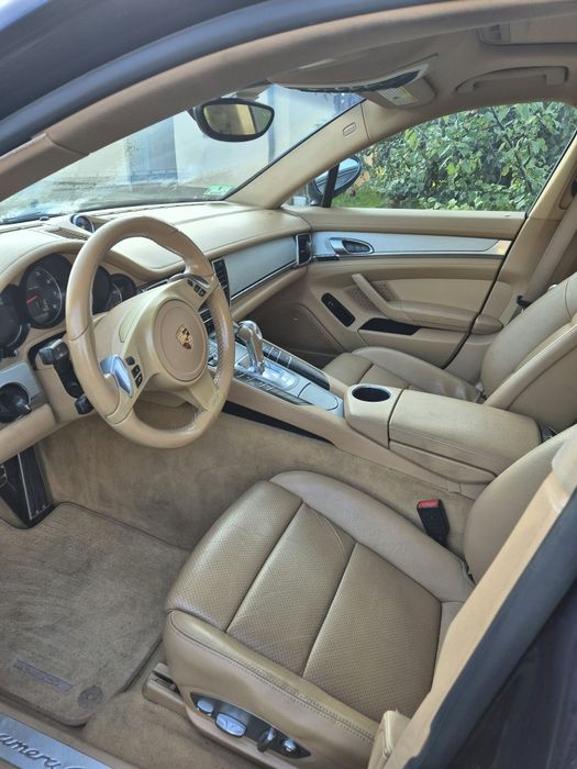 Sprzedam Porsche Panamera 4