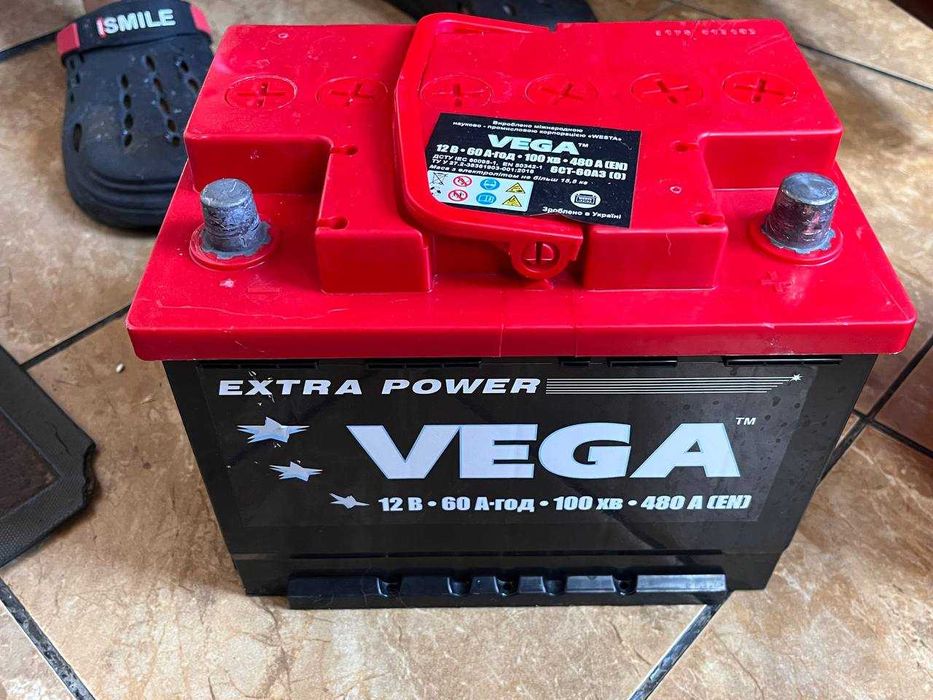 Продам акумулятор на авто VEGA 60 Ah 480A (EN) ,стан нового