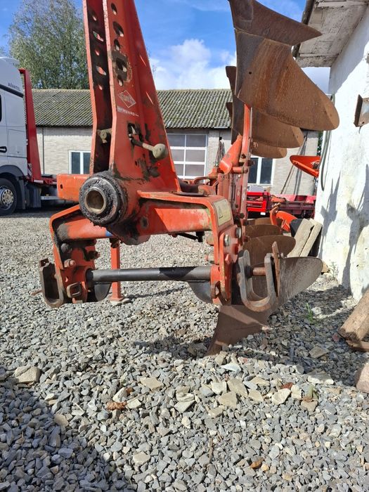 Części do pługa kuhn vari-master 120 wszystkie belka