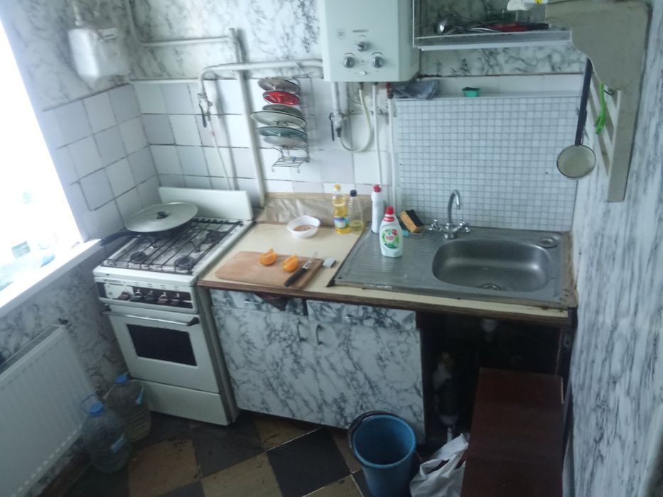 ПАВЛОГРАД!!! Сімейна пара (Військових ) здає 2 кімнати для військових!!!