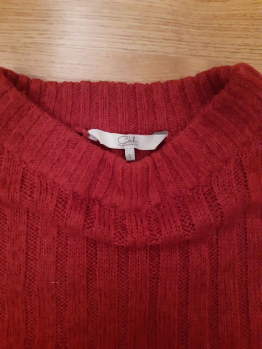 Sweter czerwony C&A długi Roz S