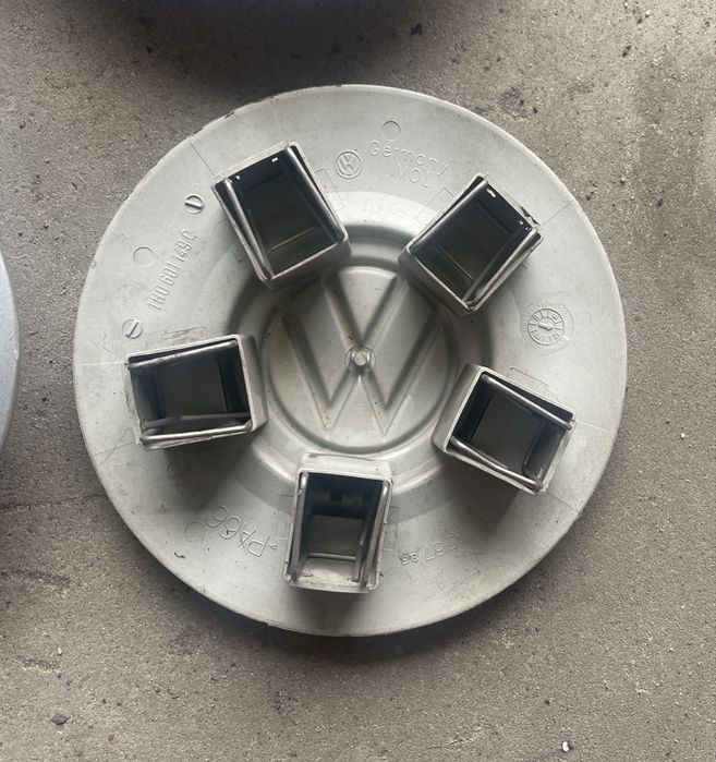 Volkswagen Golf 3 Vento VR6 GTI Corrado Passat Dekielki Kapsle Komplet