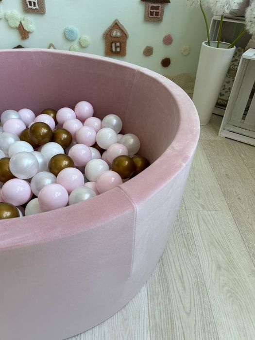 Басейн з кульками та без пудровий. Діаметр 100см. Наложка.