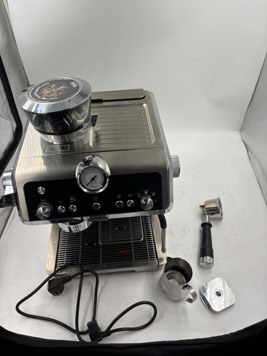 Ekspres do kawy De Longhi EC 9355