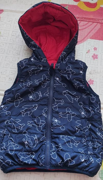 Жилетка для хлопчика , двостороння безрукавка Topomini