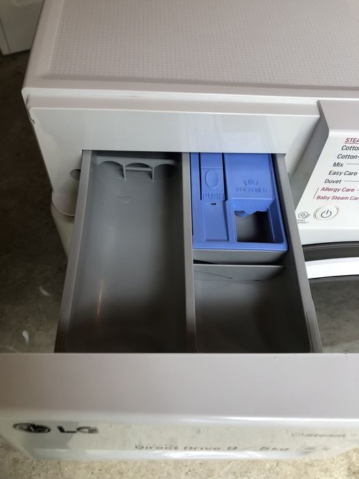 2в1 Пральна машина з сушкою LG 9/5kg 2020 рік