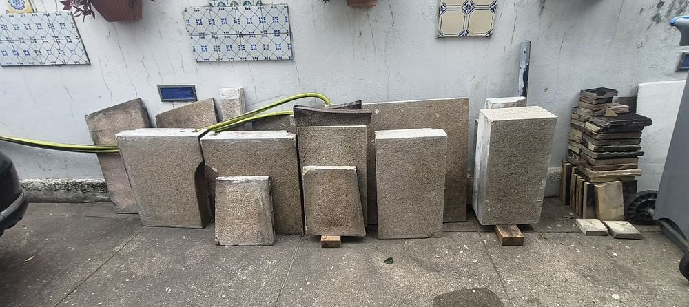 Churrasqueira em granito - usada, muito robusta e em bom estado