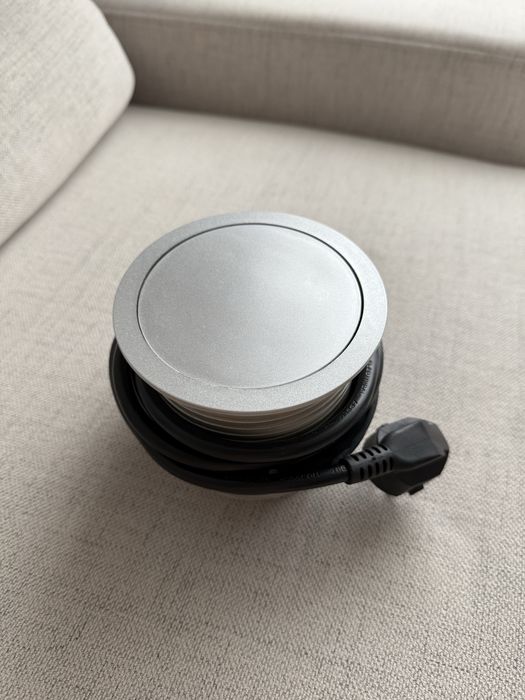 TETRA BOX gniazdo wpuszczane w blat